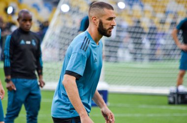 Kiev, Ukrayna - 26 Mayıs 2018: Karim Benzema eğitim 2018 Uefa Şampiyonlar Ligi final maçında Real Madrid ve Liverpool, Ukrayna arasında daha önce Real Madrid futbol oyuncuları
