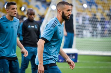 Kiev, Ukrayna - 26 Mayıs 2018: Karim Benzema eğitim 2018 Uefa Şampiyonlar Ligi final maçında Real Madrid ve Liverpool, Ukrayna arasında daha önce Real Madrid futbol oyuncuları