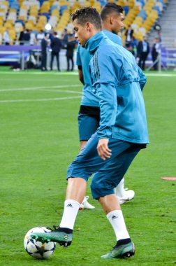Kiev, Ukrayna - 26 Mayıs 2018: Cristiano Ronaldo ve eğitim 2018 Uefa Şampiyonlar Ligi final maçında Real Madrid ve Liverpool, Ukrayna arasında daha önce Real Madrid futbol oyuncuları