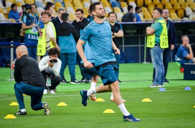 Kiev, Ukrayna - 26 Mayıs 2018: Nacho Fernandez ve eğitim 2018 Uefa Şampiyonlar Ligi final maçında Real Madrid ve Liverpool, Ukrayna arasında daha önce Real Madrid futbol oyuncuları