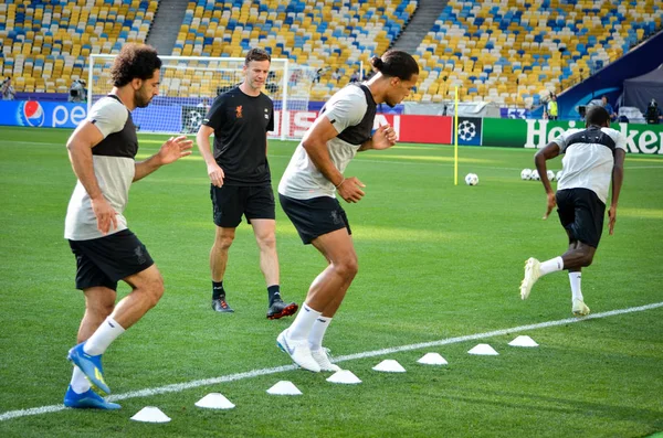 乌克兰基辅 2018年5月26日 对利物浦足球运动员的训练在2018欧洲冠军联赛决赛之前皇马和利物浦 乌克兰 — 图库照片
