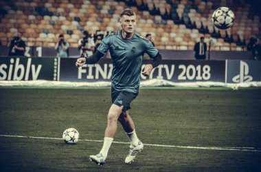 Kiev, Ukrayna - 26 Mayıs 2018: Toni Kroos ve eğitim 2018 Uefa Şampiyonlar Ligi final maçında Real Madrid ve Liverpool, Ukrayna arasında daha önce Real Madrid futbol oyuncuları