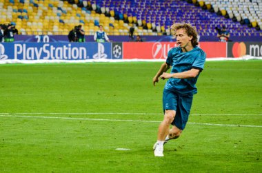 Kiev, Ukrayna - 26 Mayıs 2018: Luka Modric ve eğitim 2018 Uefa Şampiyonlar Ligi final maçında Real Madrid ve Liverpool, Ukrayna arasında daha önce Real Madrid futbol oyuncuları