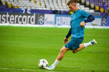 Kiev, Ukrayna - 26 Mayıs 2018: Toni Kroos ve eğitim 2018 Uefa Şampiyonlar Ligi final maçında Real Madrid ve Liverpool, Ukrayna arasında daha önce Real Madrid futbol oyuncuları