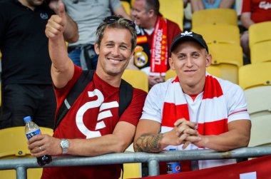 Kiev, Ukrayna - 26 Mayıs 2018: 2018 Uefa Şampiyonlar Ligi final maçı önce Real Madrid ve Liverpool, Ukrayna arasında Liverpool taraftarları Stadı nda takım destek