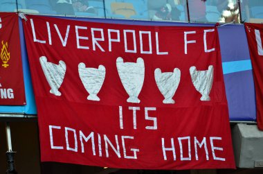 Kiev, Ukrayna - 26 Mayıs 2018: 2018 Uefa Şampiyonlar Ligi final maçı önce Real Madrid ve Liverpool, Ukrayna arasında Liverpool taraftarları Stadı nda takım destek