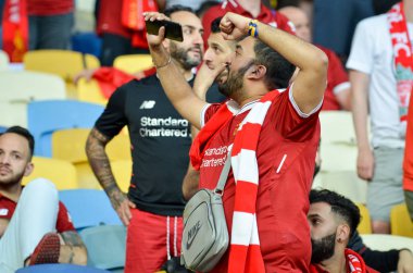 Kiev, Ukrayna - 26 Mayıs 2018: 2018 Uefa Şampiyonlar Ligi final maçı önce Real Madrid ve Liverpool, Ukrayna arasında Liverpool taraftarları Stadı nda takım destek