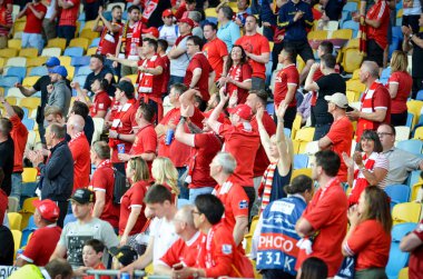 Kiev, Ukrayna - 26 Mayıs 2018: 2018 Uefa Şampiyonlar Ligi final maçı önce Real Madrid ve Liverpool, Ukrayna arasında Liverpool taraftarları Stadı nda takım destek