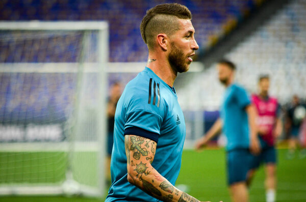 КИЕВ, Украина - 26 мая 2018 года: Серджио Рамос и тренировка футболистов "Реал Мадрид" перед финальным матчем Лиги чемпионов УЕФА 2018 года между "Реал Мадридом" и "Ливерпулем", Украина
