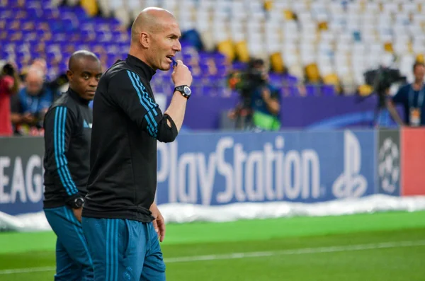 Kijów Ukraina Maja 2018 Zinedine Zidane Szkolenia Piłkarzy Realu Madryt — Zdjęcie stockowe
