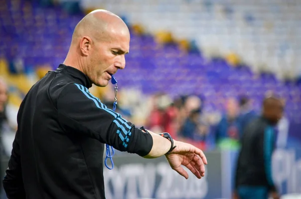 Kyiv Ucrania Mayo 2018 Zinedine Zidane Entrenamiento Futbolistas Del Real —  Fotos de Stock