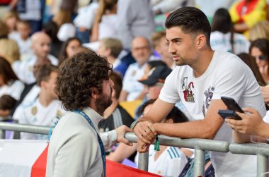 Kiev, Ukrayna - 26 Mayıs 2018: 2018 Uefa Şampiyonlar Ligi final maçı önce Real Madrid ve Liverpool, Ukrayna arasında Stadı nda Real Madrid hayranları onların takım destek