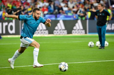Kiev, Ukrayna - 26 Mayıs 2018: Daniel Carvajal 2018 önce Uefa Şampiyonlar Ligi Finali maç Real Madrid ve Kiev Ukrayna Milli Güvenlik olimpiyskiy Stadyumu'nda Liverpool arasında