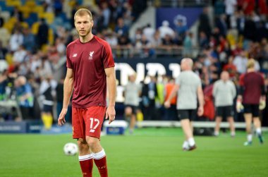 Kiev, Ukrayna - 26 Mayıs 2018: Ragnar Klavan ve eğitim 2018 Uefa Şampiyonlar Ligi final maçında Real Madrid ve Liverpool, Ukrayna arasında önce bir Liverpool futbol oyuncuları