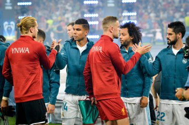 Kiev, Ukrayna - 26 Mayıs 2018: Real Madrid ve Liverpool futbolcular sıkışalım 2018 Uefa Şampiyonlar Ligi final maçında Milli Güvenlik olimpiyskiy Stadyumu'nda, Ukrayna Kiev önce