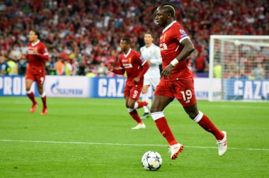 Kiev, Ukrayna - 26 Mayıs 2018: Sadio Mane 2018 sırasında Uefa Şampiyonlar Ligi Finali maç Real Madrid ve Kiev Ukrayna Milli Güvenlik olimpiyskiy Stadyumu'nda Liverpool arasında
