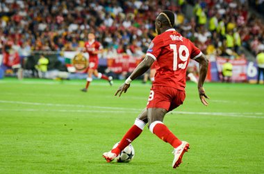 Kiev, Ukrayna - 26 Mayıs 2018: Sadio Mane 2018 sırasında Uefa Şampiyonlar Ligi Finali maç Real Madrid ve Kiev Ukrayna Milli Güvenlik olimpiyskiy Stadyumu'nda Liverpool arasında