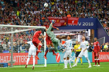 Kiev, Ukrayna - 26 Mayıs 2018: Keylor Navas 2018 sırasında Uefa Şampiyonlar Ligi Finali maç Real Madrid ve Kiev Ukrayna Milli Güvenlik olimpiyskiy Stadyumu'nda Liverpool arasında