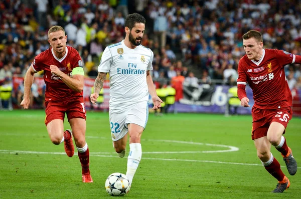Kiev, Ukrayna - 26 Mayıs 2018: Andrew Robertson ve Jordan Henderson (L) 2018 sırasında Uefa Şampiyonlar Ligi Finali maç Real Madrid ve Ukrayna Milli Güvenlik olimpiyskiy Stadyumu'nda Liverpool arasında
