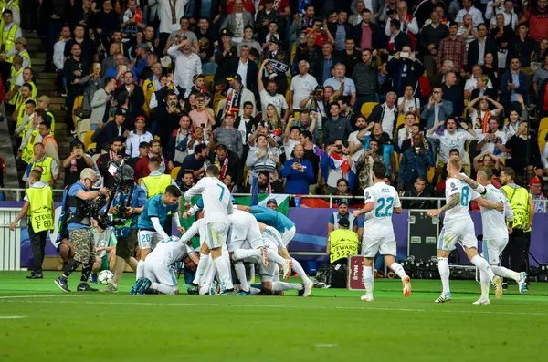 Kyiv Ukraine Maio 2018 Futebolistas Real Madrid Celebram Gol Final — Fotografia de Stock