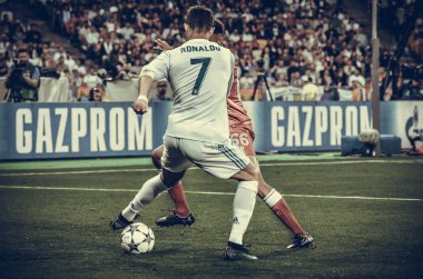 Kiev, Ukrayna - 26 Mayıs 2018: Cristiano Ronaldo 2018 sırasında Uefa Şampiyonlar Ligi Finali maç Real Madrid ve Kiev Ukrayna Milli Güvenlik olimpiyskiy Stadyumu'nda Liverpool arasında