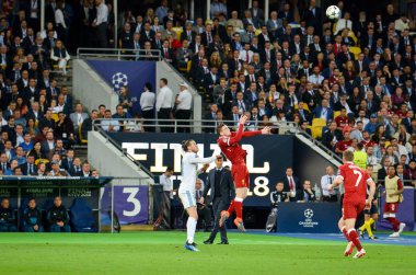 Kiev, Ukrayna - 26 Mayıs 2018: Futbolcu 2018 sırasında Uefa Şampiyonlar Ligi Finali maç Real Madrid ve Kiev Ukrayna Milli Güvenlik olimpiyskiy Stadyumu'nda Liverpool arasında