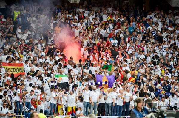 Kyiv Ukraine May 2018 Fans Real Madrid Have Lighted Fire — Stock Photo, Image