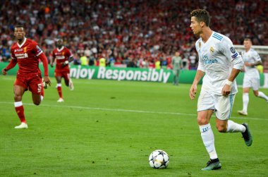 Kiev, Ukrayna - 26 Mayıs 2018: Cristiano Ronaldo 2018 sırasında Uefa Şampiyonlar Ligi Finali maç Real Madrid ve Kiev Ukrayna Milli Güvenlik olimpiyskiy Stadyumu'nda Liverpool arasında