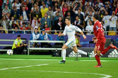 Kiev, Ukrayna - 26 Mayıs 2018: Cristiano Ronaldo 2018 sırasında Uefa Şampiyonlar Ligi Finali maç Real Madrid ve Kiev Ukrayna Milli Güvenlik olimpiyskiy Stadyumu'nda Liverpool arasında
