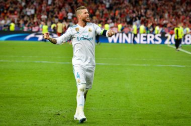Kiev, Ukrayna - 26 Mayıs 2018: Sergio Ramos Real Madrid Uefa Şampiyonlar Ligi 2018 arasında Real Madrid ve Liverpool, Ukrayna Kiev maçında son zaferi kutlamak