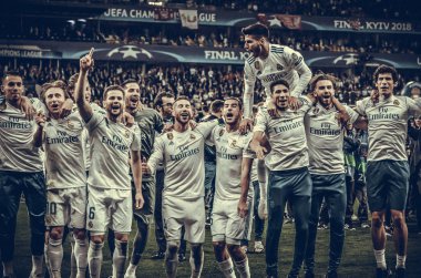Kiev, Ukrayna - 26 Mayıs 2018: Futbolcular Real Madrid Uefa Şampiyonlar Ligi 2018 arasında Real Madrid ve Liverpool, Ukrayna Kiev maçında son zaferi kutlamak