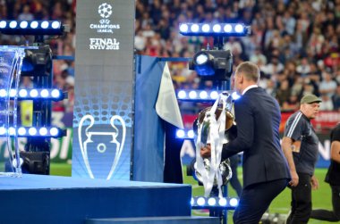 Kiev, Ukrayna - 26 Mayıs 2018: Andriy Şevçenko sonra Real Madrid Liverpool, Ukrayna maçı Şampiyonlar Ligi Kupası, Real Madrid Kiev ayılar