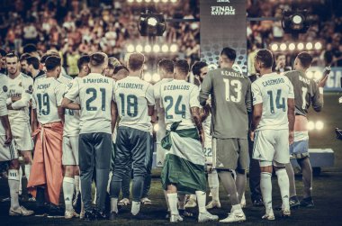Kiev, Ukrayna - 26 Mayıs 2018: Futbolcular Real Madrid Uefa Şampiyonlar Ligi 2018 Kiev, Ukrayna finalinde Liverpool oyuncular için koridorda başladı