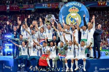 Kiev, Ukrayna - 26 Mayıs 2018: Futbolcular Real Madrid Uefa Şampiyonlar Ligi 2018 arasında Real Madrid ve Liverpool, Ukrayna Kiev maçında son zaferi kutlamak