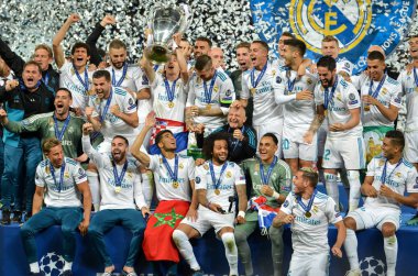 Kiev, Ukrayna - 26 Mayıs 2018: Futbolcular Real Madrid Uefa Şampiyonlar Ligi 2018 arasında Real Madrid ve Liverpool, Ukrayna Kiev maçında son zaferi kutlamak