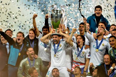 Kiev, Ukrayna - 26 Mayıs 2018: Futbolcular Real Madrid Uefa Şampiyonlar Ligi 2018 arasında Real Madrid ve Liverpool, Ukrayna Kiev maçında son zaferi kutlamak