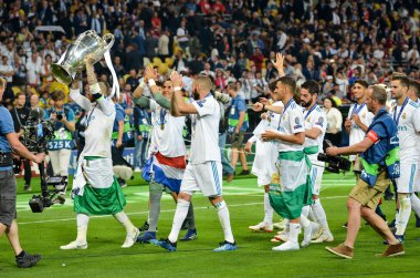 Kiev, Ukrayna - 26 Mayıs 2018: Sergio Ramos Real Madrid Uefa Şampiyonlar Ligi 2018 arasında Real Madrid ve Liverpool, Ukrayna Kiev maçında son zaferi kutlamak