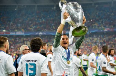 Kiev, Ukrayna - 26 Mayıs 2018: Keylor Navas Real Madrid Uefa Şampiyonlar Ligi 2018 arasında Real Madrid ve Liverpool, Ukrayna Kiev maçında son zaferi kutlamak