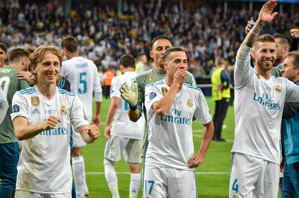 Kiev, Ukrayna - 26 Mayıs 2018: Luka Modric Real Madrid Uefa Şampiyonlar Ligi 2018 arasında Real Madrid ve Liverpool, Ukrayna Kiev maçında son zaferi kutlamak