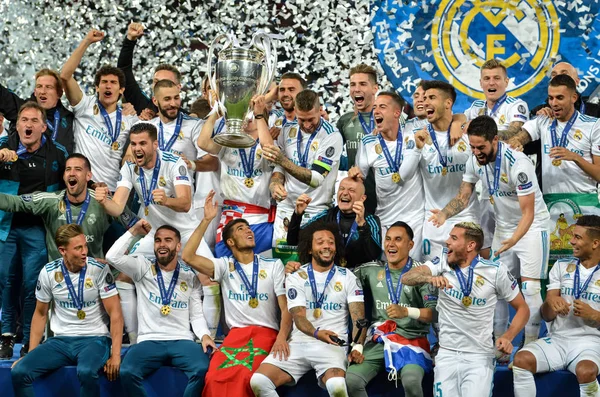 乌克兰基辅 2018年5月26日 皇马足球运动员在欧冠决赛中庆祝2018在基辅对阵皇马和利物浦 乌克兰的比赛中获胜 — 图库照片