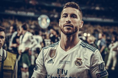 Kiev, Ukrayna - 26 Mayıs 2018: Sergio Ramos Real Madrid Uefa Şampiyonlar Ligi 2018 arasında Real Madrid ve Liverpool, Ukrayna Kiev maçında son zaferi kutlamak