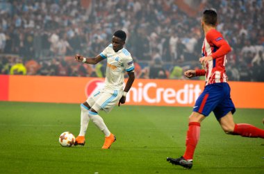 Lyon, Fransa - 16 Mayıs, 2018: Bouna Sarr Atletico Madrid vs Groupama Stadyumu, Fransa Olimpik Marsilya arasında final Uefa Avrupa Ligi maçı sırasında