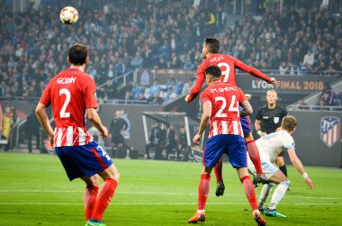 Lyon, Fransa - 16 Mayıs, 2018: Atletico Madrid vs Groupama Stadyumu, Fransa Olimpik Marsilya arasında final Uefa Avrupa Ligi maçı sırasında Jose Gimenez (R)