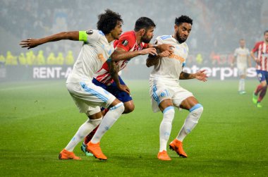Lyon, Fransa - 16 Mayıs, 2018: Luiz Gustavo Diego Costa Atletico Madrid vs Groupama Stadyumu, Fransa Olimpik Marsilya arasında final Uefa Avrupa Ligi maçı sırasında karşı