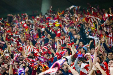 Lyon, Fransa - 16 Mayıs, 2018: Atletico Madrid taraftarları final Uefa Avrupa Ligi sırasında takım maç arada Atletico Madrid vs Groupama Stadyumu, Fransa Olimpik Marsilya standları destek