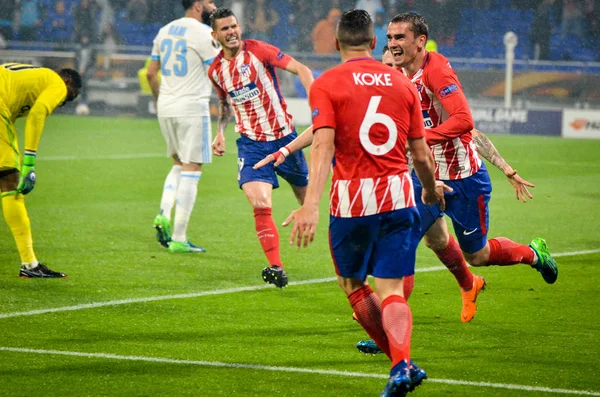 Lyon, Fransa - 16 Mayıs, 2018: Antoine Griezmann arada Atletico Madrid vs Olimpik Marsilya Groupama Stadyumu'nda Fransa final Uefa Avrupa Ligi maçı sırasında gol kutluyor