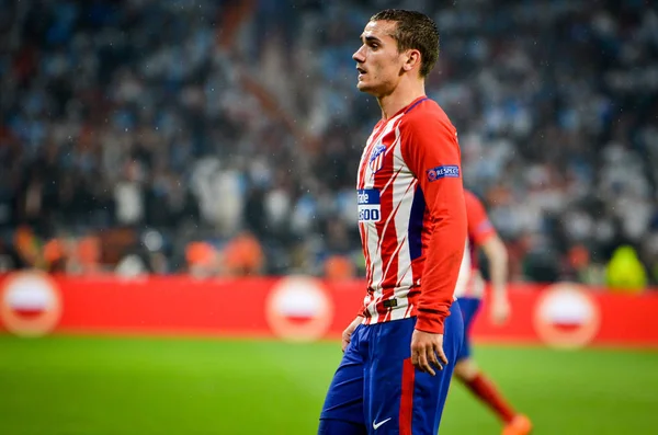 Lyon, Fransa - 16 Mayıs, 2018: Antoine Griezmann arada Atletico Madrid vs Olimpik Marsilya Groupama Stadyumu, Fransa final Uefa Avrupa Ligi maçı sırasında