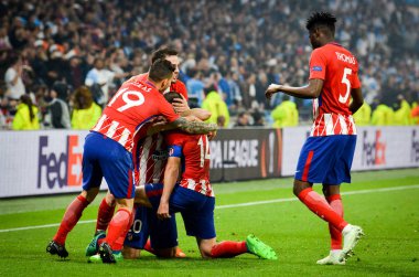 Lyon, Fransa - 16 Mayıs, 2018: Atletico Madrid oyuncuları kutlamak Atletico Madrid vs Groupama Stadyumu'nda Fransa Olimpik Marsilya arasında final Uefa Avrupa Ligi maçı sırasında bir gol