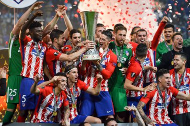 Lyon, Fransa - 16 Mayıs, 2018: Atletico Madrid ve havai fişek ile Ödülleri töreninde Fernando Torres kutlamak Uefa Kupası Avrupa Ligi Groupama Stadyumu, Fransa zafer
