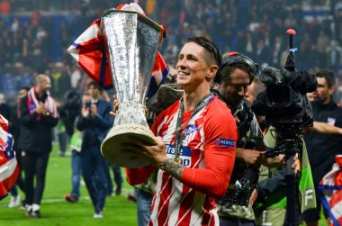 Lyon, Fransa - 16 Mayıs, 2018: Fernando Torres kutlamak zafer ile Uefa Kupası Avrupa Ligi Groupama Stadyumu, Fransa